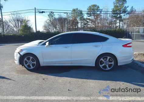 2013 Ford Fusion Se z USA, uszkodzony, nr VIN 3FA6P0HR2DR259190